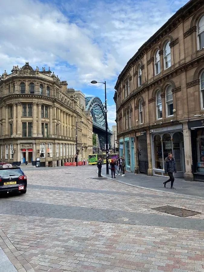 Apartment Mosley Street, Newcastle City Getaway