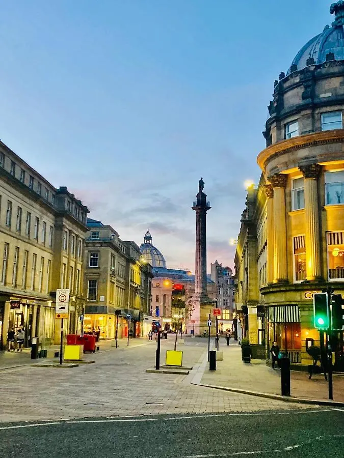 Mosley Street, Newcastle City Getaway Apartment Newcastle upon Tyne