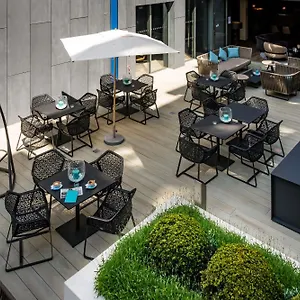 3* Hotell One